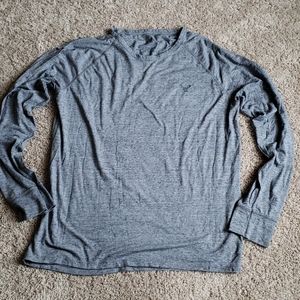 American Eagle Long sleeve Tee